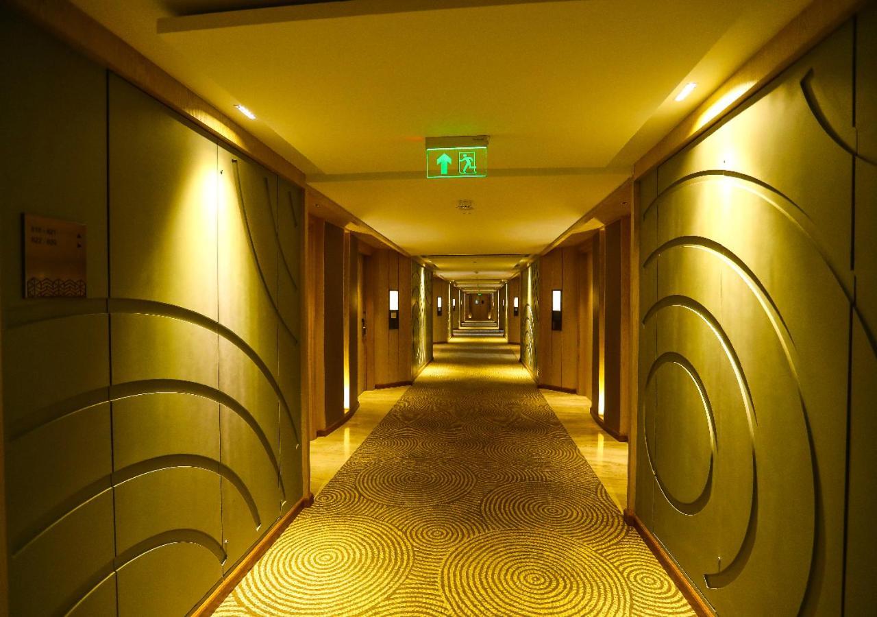 Radisson Bhopal Hotel Kültér fotó