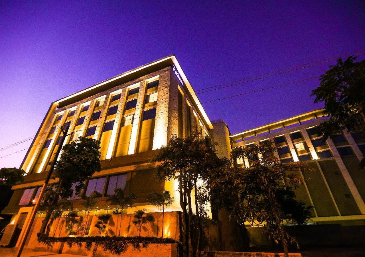 Radisson Bhopal Hotel Kültér fotó