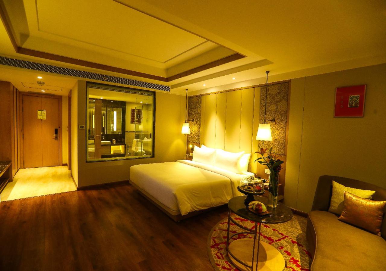 Radisson Bhopal Hotel Kültér fotó